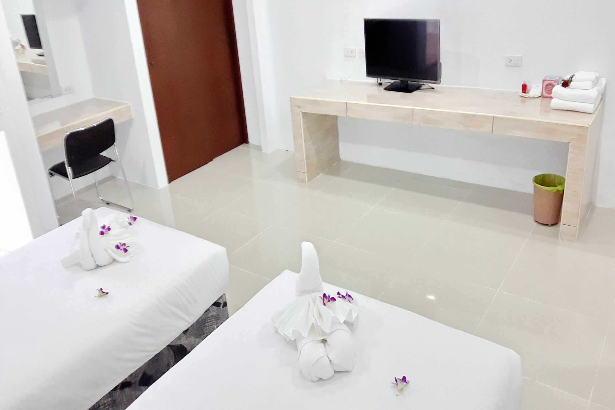 Naiyang Place - Phuket Airport Εξωτερικό φωτογραφία